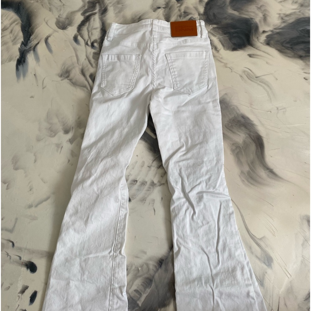 cute princess Polly white flared jeans!